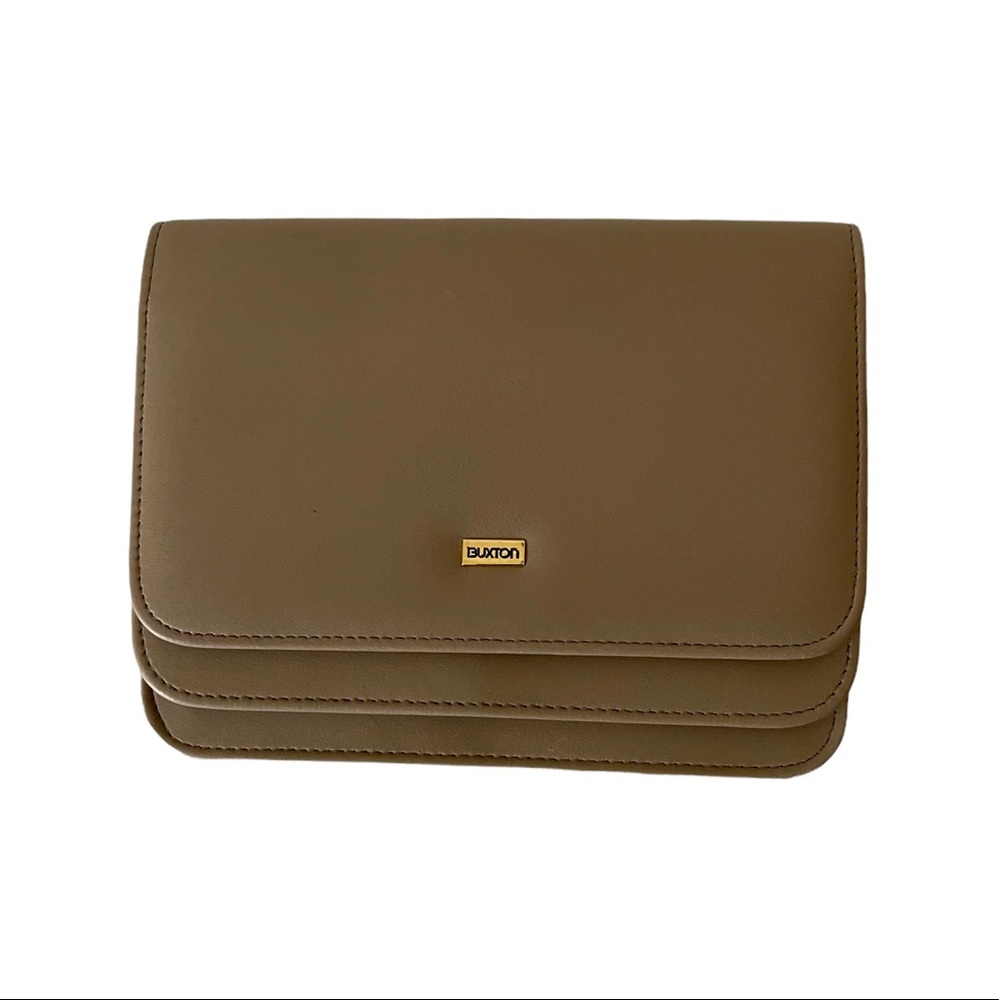 Buxton Womens Beige Wallet Clutch Organizer ID Card Credit Card Slot